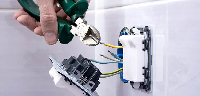 Outlet and Switch Repair Services in Sanford