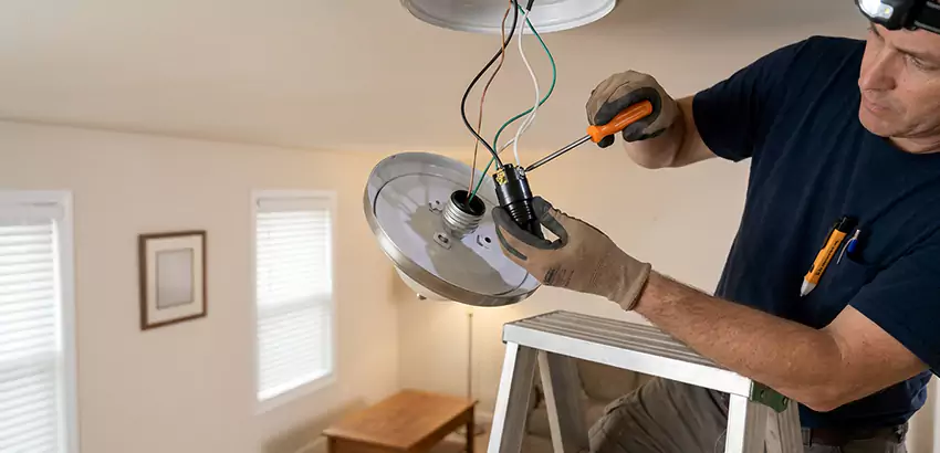 Outdoor and Landscape Light Socket Replacement in Sanford